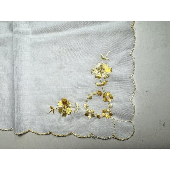 Embroidered hankerchife hankie 10 in. by 10 in.yellow and white - Picture 1 of 10